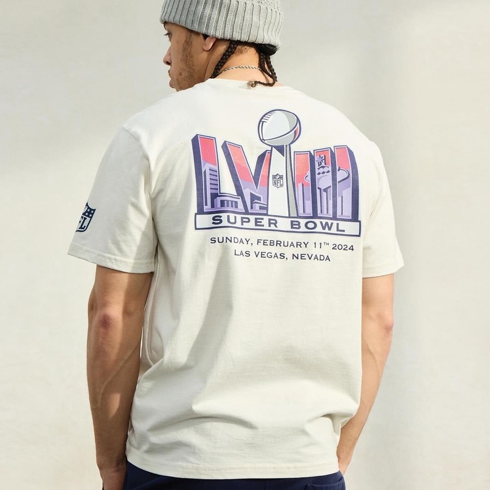 NWT OCTOBER’S VERY OWN /OVO WHITE LIMITED EDITION SHORT SLEEVE SUPERBOWL T-SHIRT